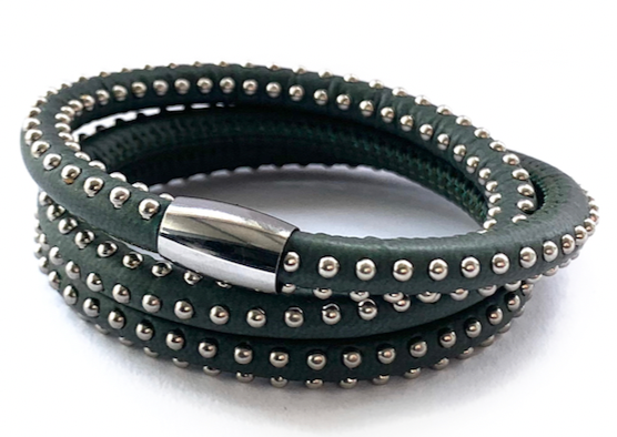 Leren wikkelarmband als mooie basis - blauwgrijs - € 12,50 Leren wikkelarmband als mooie basis - blauwgrijs - € 12,50